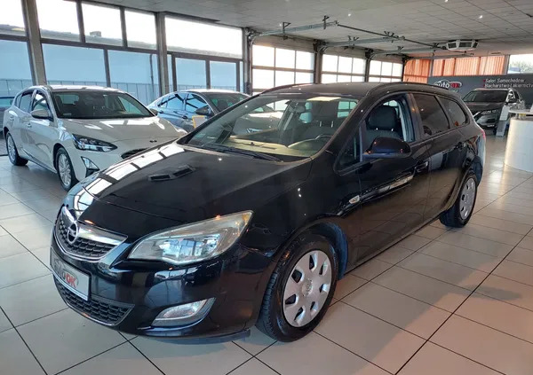 opel Opel Astra cena 18900 przebieg: 269446, rok produkcji 2011 z Ścinawa